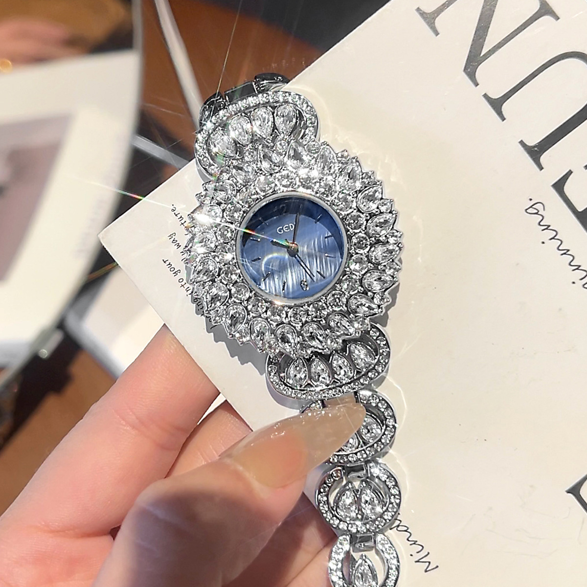Luxury Ceramic Watch - UTHAI CQ443 Fashionable Luxury Starry Sky